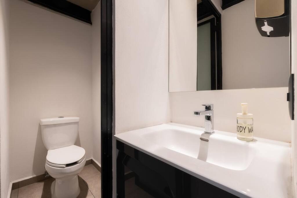 Apartment P201 Zocalo 2bdrm2b Ac Rooftop Business C Mexico City