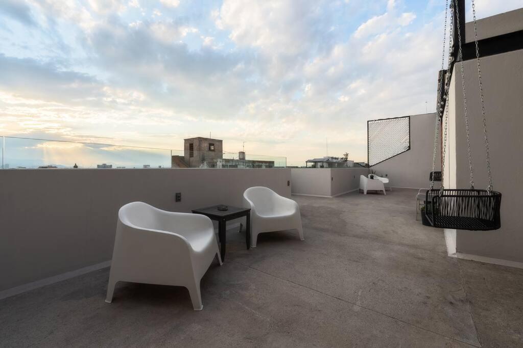 P201 Zocalo 2bdrm2b Ac Rooftop Business C *